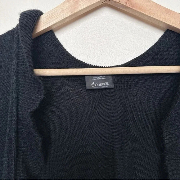 Lord &  Taylor Womens One Size Ruffle Trim Black Poncho - Picture 10 of 13